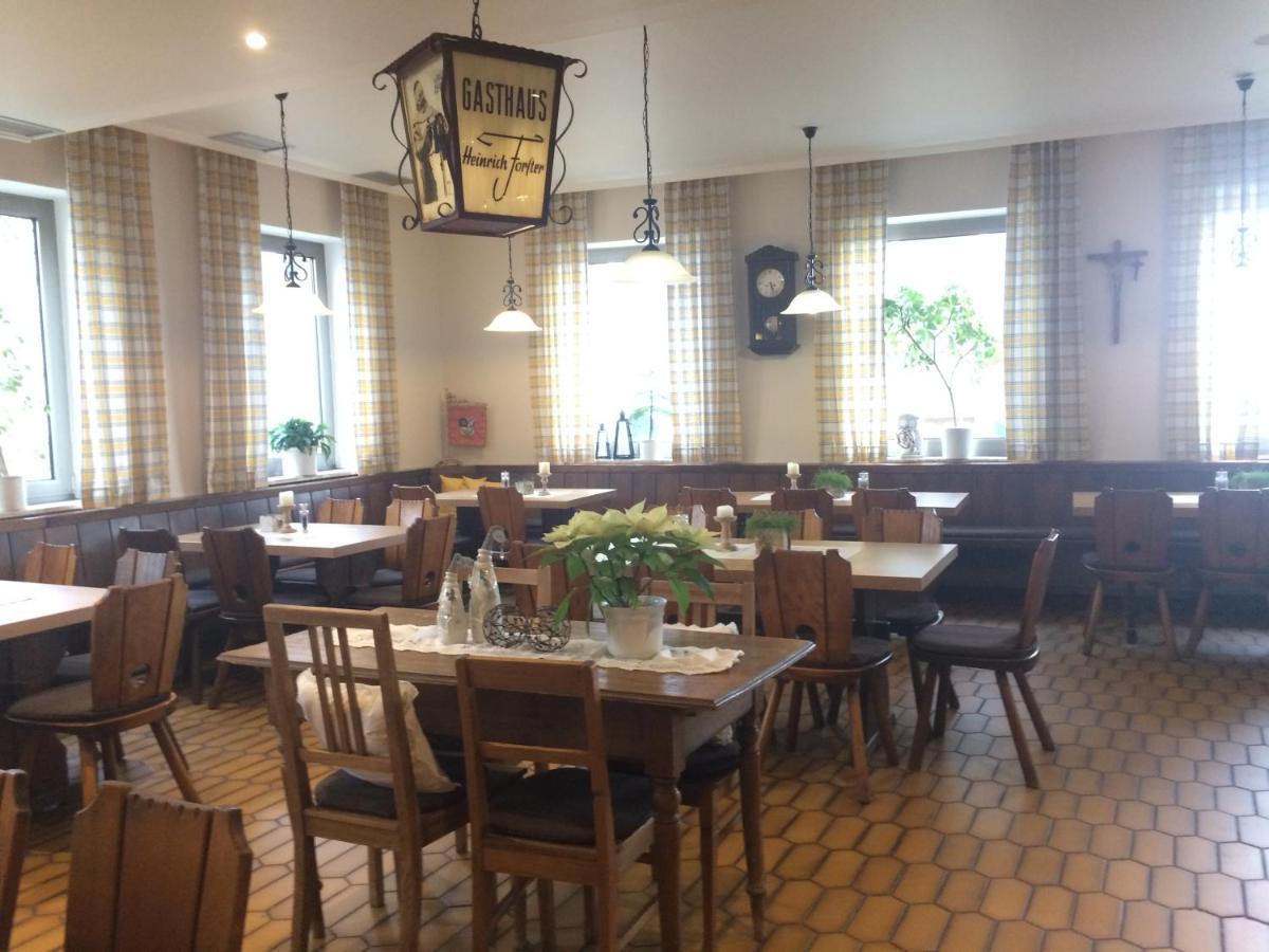 Landgasthof Zum Goldenen Loewen Moosbach  Luaran gambar